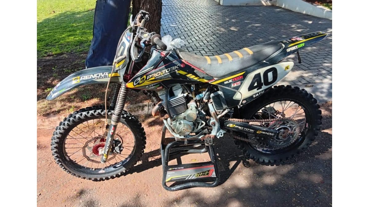 Moto mais 5 prêmios
