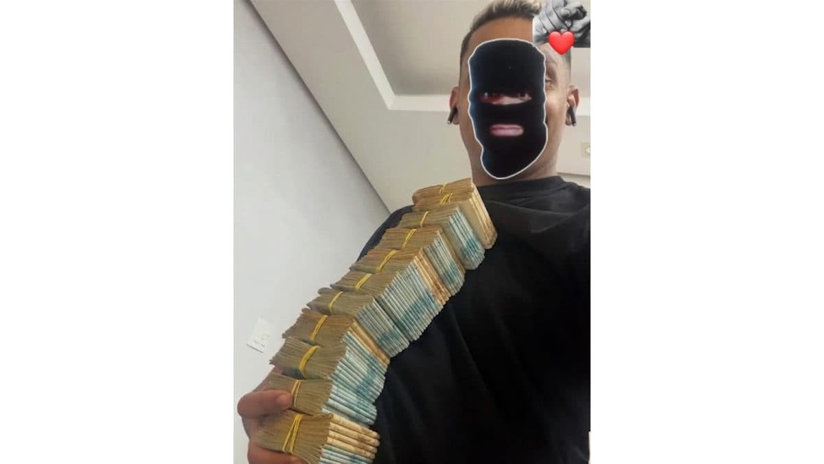 50 De 🪻 Ou 500 Reais No Pix