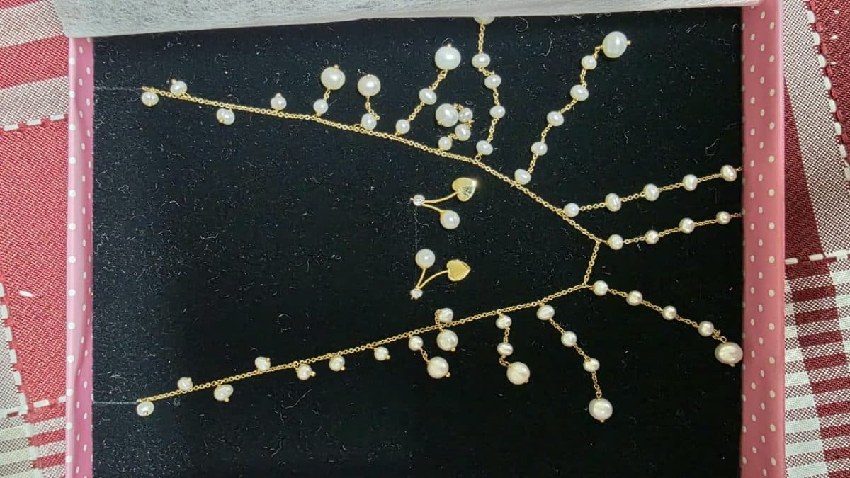 Conjunto de Gargantilha e Brincos de Pérolas
