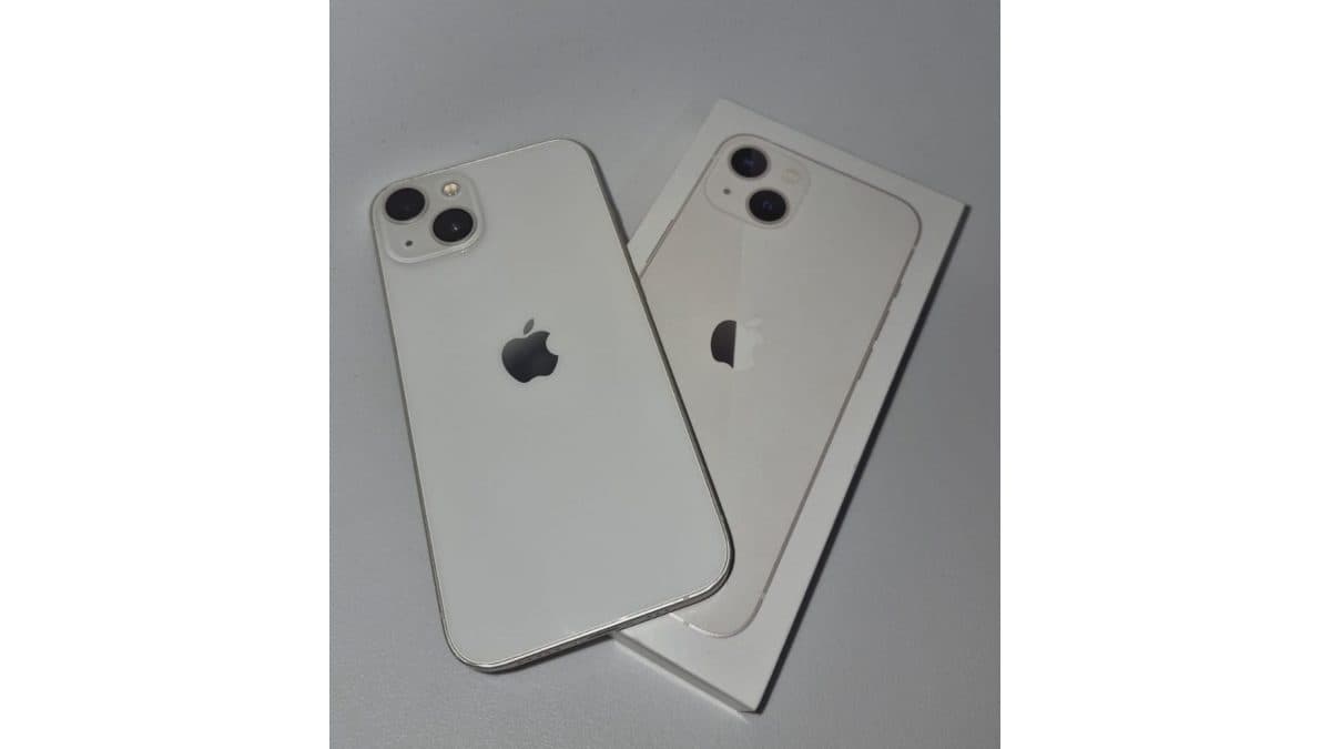 iPhone 13