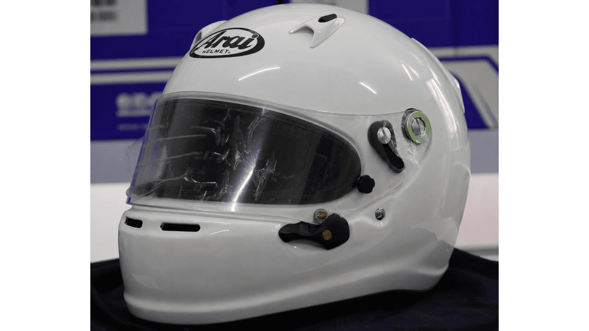Capacete Arai SK6 Com asas, Frontal e Dianteira