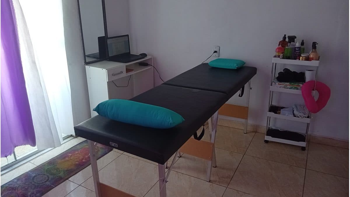 SPA dos pés+ Massagem relaxante completa