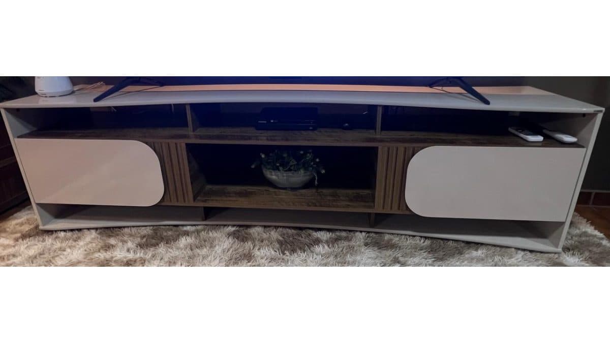 Rack para TV até 85 Polegadas 100% MDF  Requinte Marfim