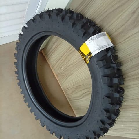 Pneu Cross 18