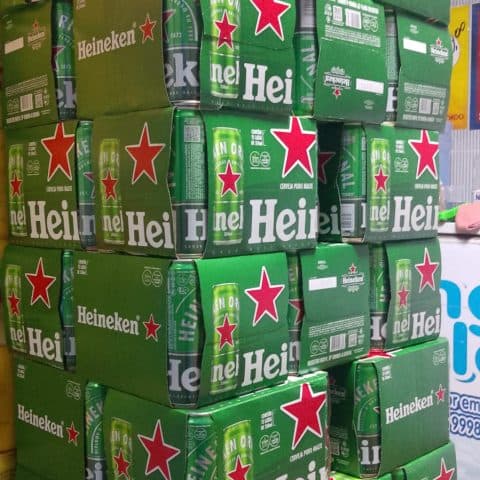 2 caixas de Heineken lata 350Ml